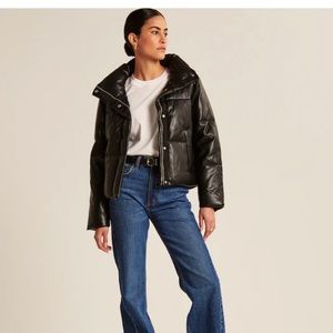 Abercrombie & Fitch vegan leather mini puffer sz M
